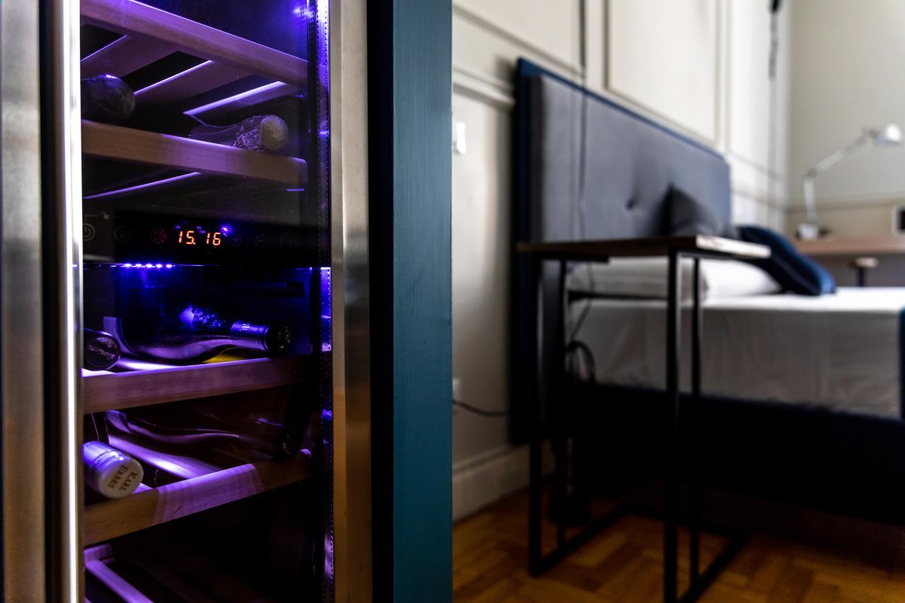 Blue Inn Luxury Suites Рим Екстериор снимка
